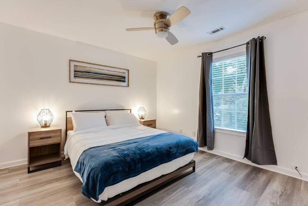 Luxury Atlanta Home - Self Check-In Pet Friendly Free Parking מראה חיצוני תמונה